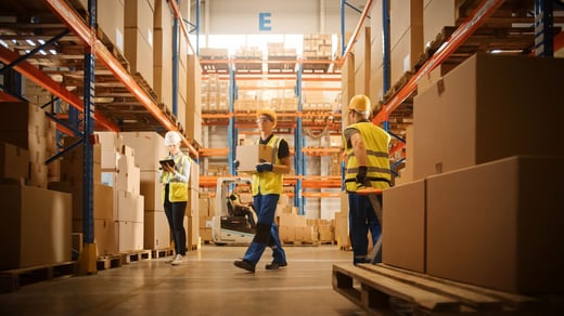 Seasonal Inventory Management: Best Practices for Apparel Warehousing